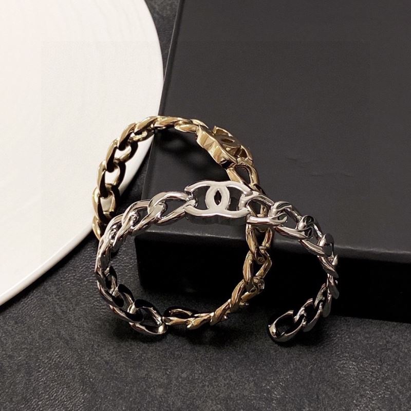Ch**el bracelets